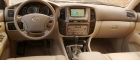 2002 Toyota Land Cruiser (unutrašnjost)